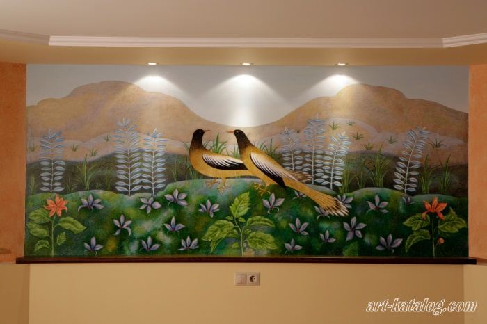 Sandy magpies. Wall painting in the billiard room