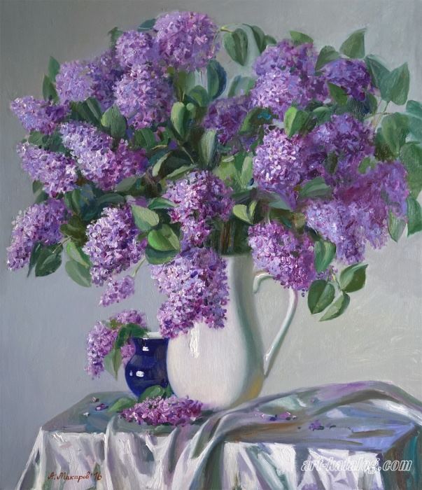 Lilac in a white jug