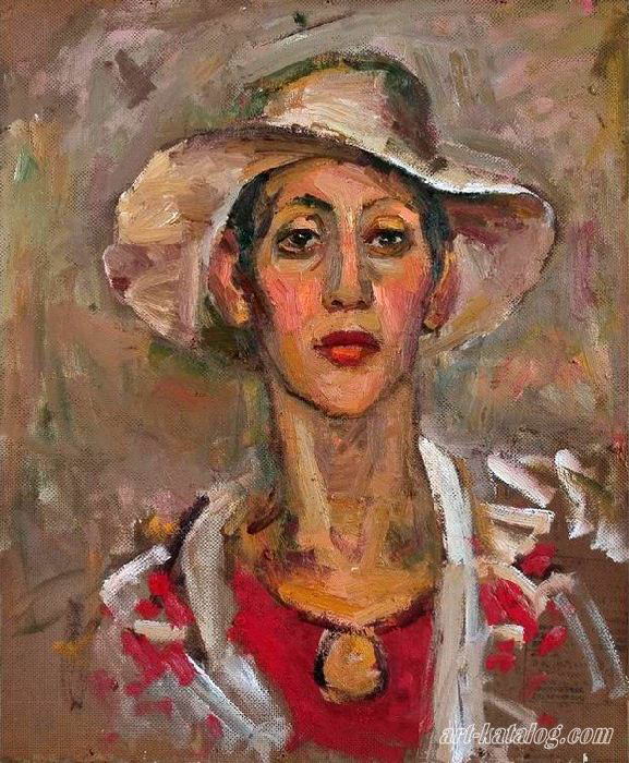 Female portrait in the hat