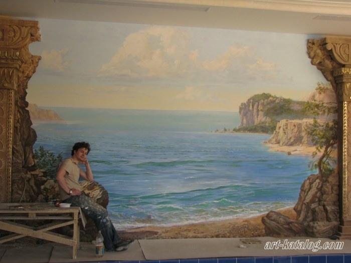 Sea. Wall painting in the pool