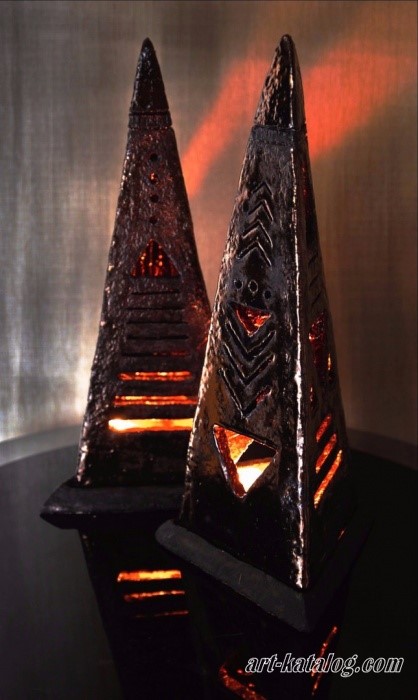 Sculptural lamps