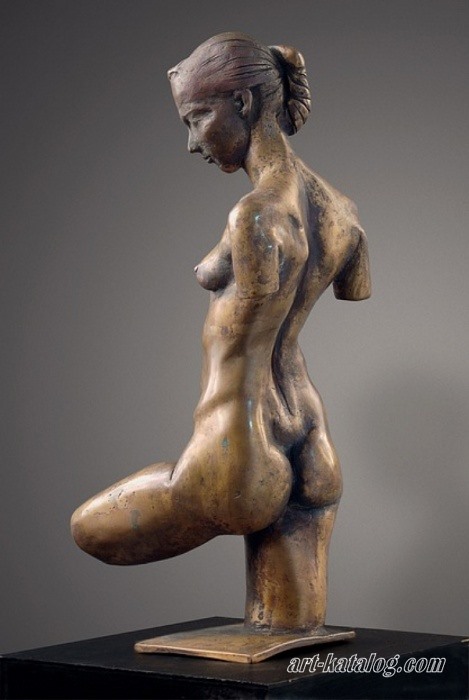 Statue bronze female Torso 35