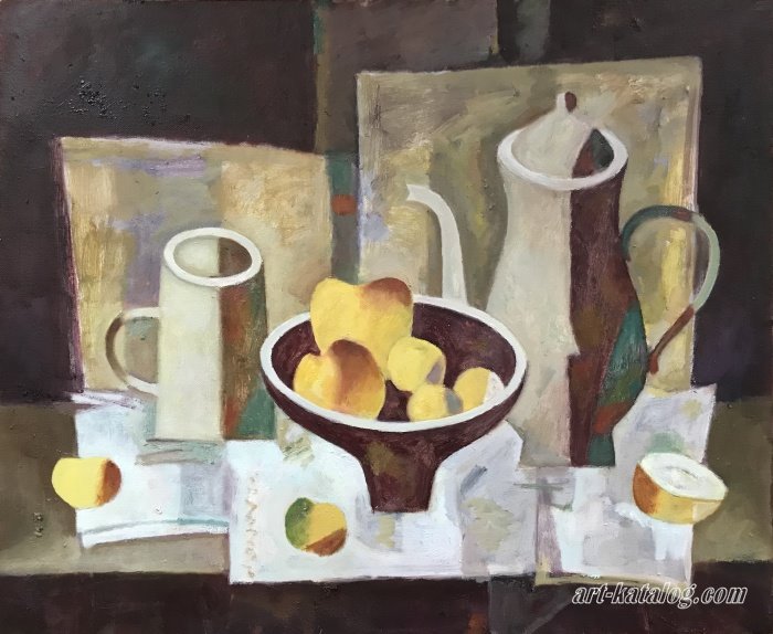 Kettle and fruit