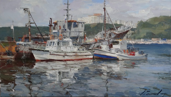 Boats at the pier. Vladivostok