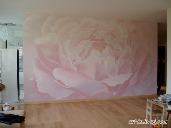 Pion. Wall painting in the living room